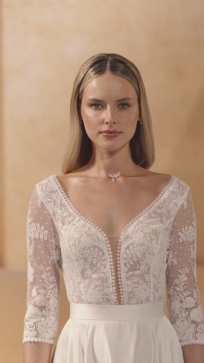 Top de mariée en dentelle à manches 3/4