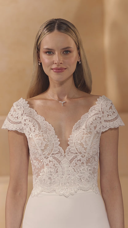 Top de mariée en dentelle à manches courtes