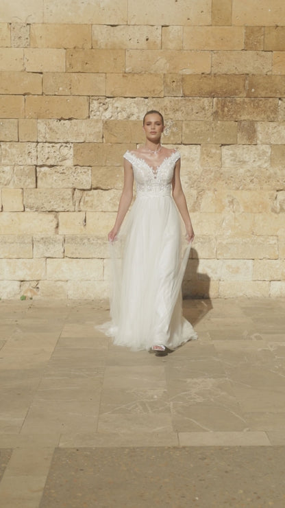 Top de mariée en dentelle avec manches courtes